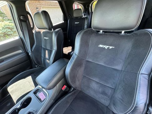 Used 2018 Dodge Durango SRT w/ Technology Group AWD/4WD image 21
