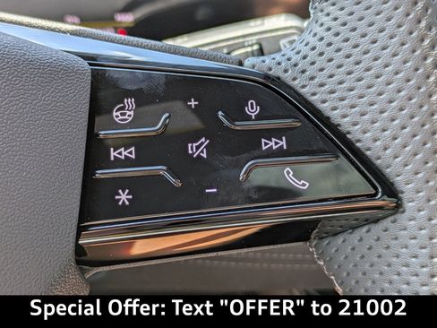 New 2025 Audi SQ6 e-tron Premium Plus image 26