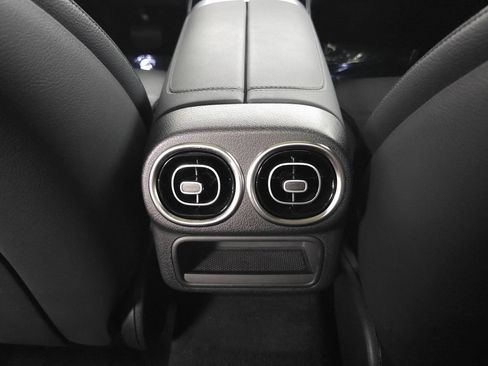 Certified 2026 Mercedes-Benz GLC 300 4MATIC image 24