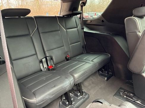 Used 2023 Cadillac Escalade Sport image 11