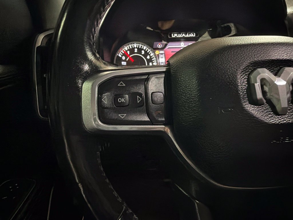 Used 2022 RAM 1500 Laramie AWD/4WD image 22