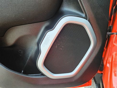 Used 2019 Jeep Renegade Sport AWD/4WD image 24