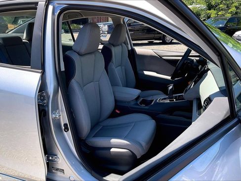 Certified 2025 Subaru Legacy Premium AWD/4WD image 7