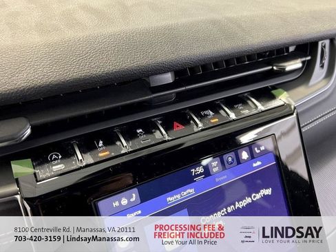 New 2025 Jeep Grand Cherokee L Laredo w/ Luxury Tech Group I image 32