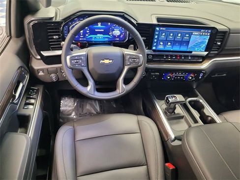 New 2026 Chevrolet Silverado 1500 LT w/ Leather Package image 13