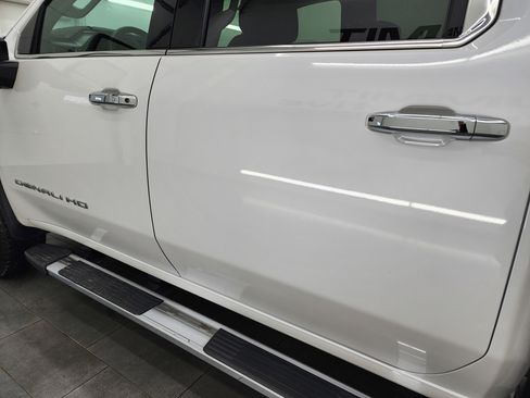 Used 2024 GMC Sierra 2500 Denali w/ Denali Reserve Package image 40