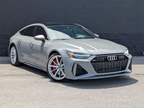 Used 2024 Audi RS 7 Performance AWD/4WD image 5