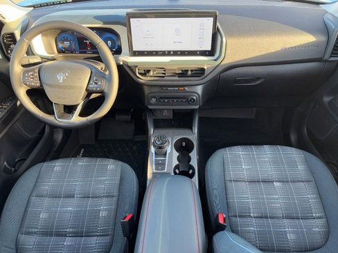 New 2025 Ford Bronco Sport Heritage w/ Convenience Package image 6