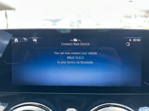 Used 2026 Mercedes-Benz GLB 250 4MATIC image 21