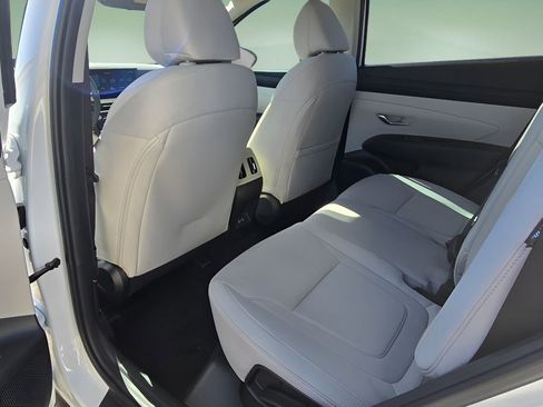 New 2026 Hyundai Tucson SEL image 15