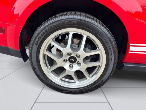 Used 2007 Ford Mustang Shelby GT500 RWD image 29