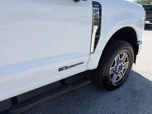 Used 2024 Ford F250 Lariat w/ FX4 Off-Road Package AWD/4WD image 39