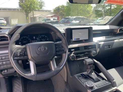 Used 2026 Toyota Tacoma TRD Sport RWD image 3
