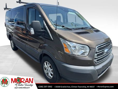 Used 2016 Ford Transit 150 XLT RWD image 4