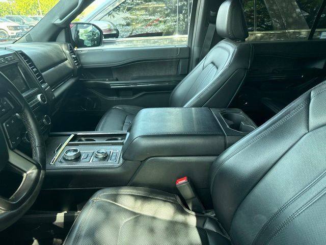 Certified 2021 Ford Expedition Limited AWD/4WD image 6