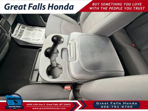 Used 2019 RAM 1500 Express w/ Hydro Blue Sport Package AWD/4WD image 15