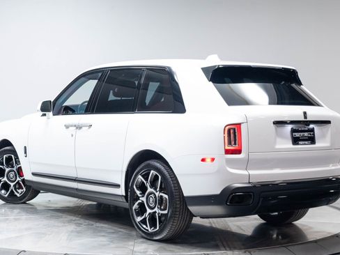 Used 2021 Rolls-Royce Cullinan Black Badge AWD/4WD image 74