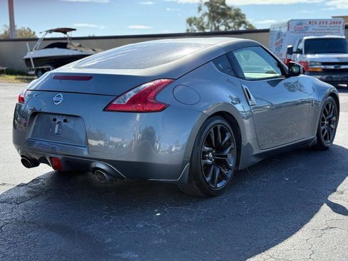 Used 2016 Nissan 370Z Touring image 3