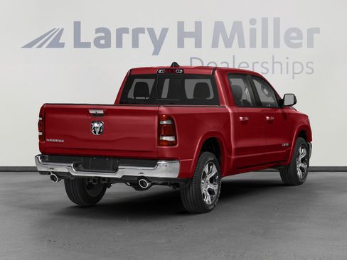 Used 2019 RAM 1500 Laramie AWD/4WD image 4
