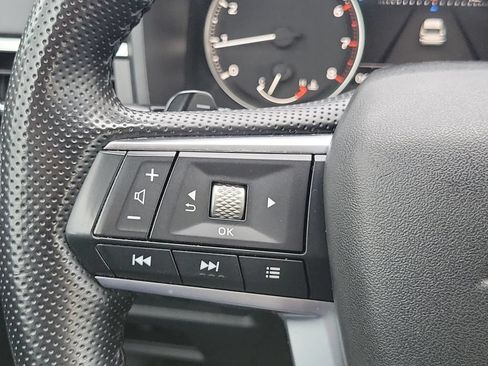 Used 2024 Mitsubishi Outlander SE Black Edition AWD/4WD image 35