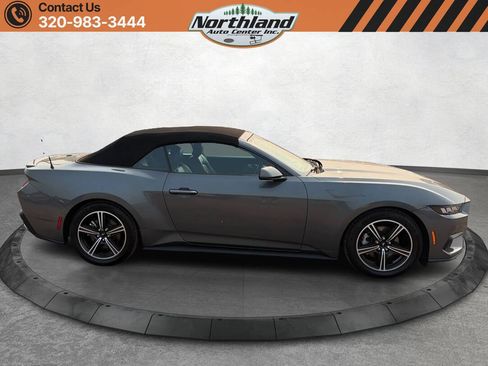 Used 2025 Ford Mustang Premium RWD image 4