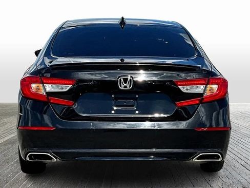 Used 2022 Honda Accord Sport image 4