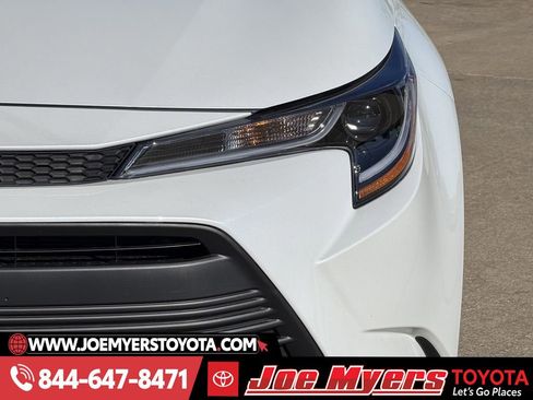 Certified 2026 Toyota Corolla LE image 4