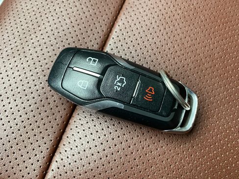 Used 2016 Ford Mustang GT Premium w/ Equipment Group 401A RWD image 35