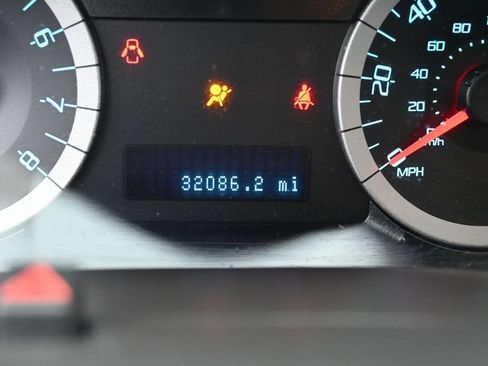 Used 2010 Ford Escape Limited AWD/4WD image 15