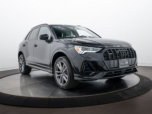 Certified 2023 Audi Q3 2.0T Premium Plus w/ Premium Plus Package AWD/4WD image 2