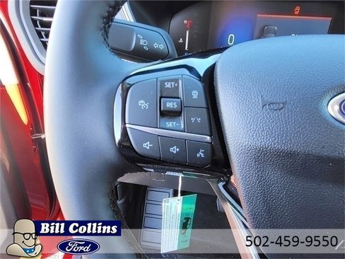 New 2024 Ford Escape SE image 12