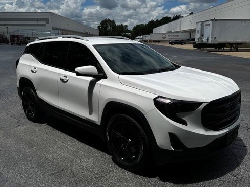 Used 2021 GMC Terrain SLT FWD image 4