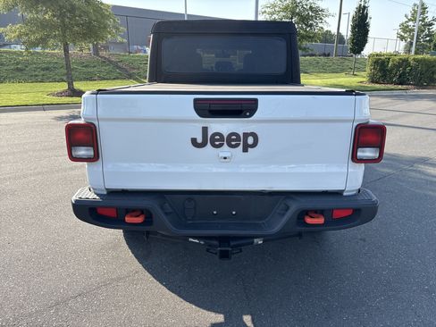 Used 2022 Jeep Gladiator Mojave AWD/4WD image 8