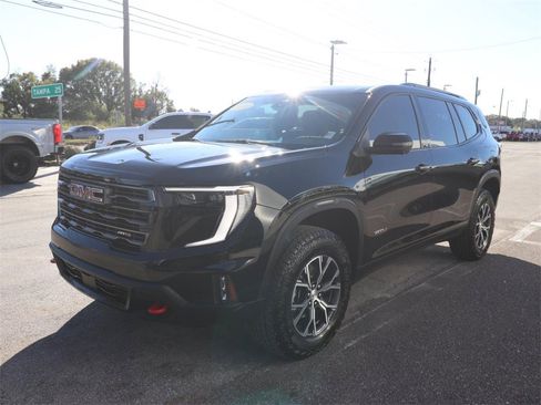 Used 2024 GMC Acadia AT4 w/ Luxury Package image 5