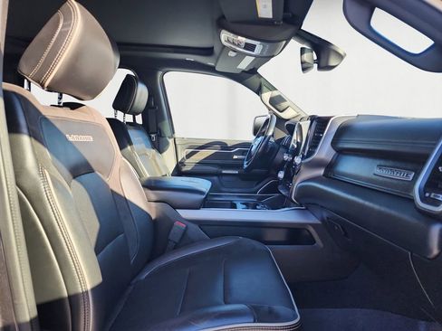 Used 2020 RAM 1500 Laramie w/ Sport Appearance Package image 15