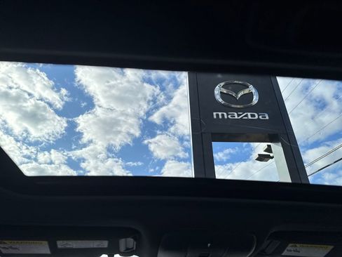 New 2025 MAZDA CX-5 Signature image 20