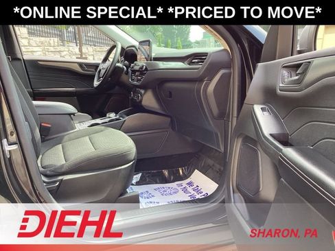Used 2023 Ford Escape Active w/ Cold Weather Package FWD image 12