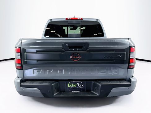 Used 2025 Nissan Frontier PRO-4X AWD/4WD image 7