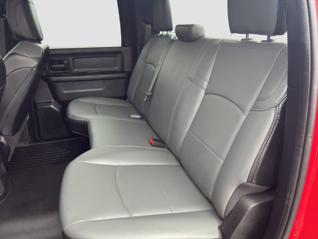 Used 2022 RAM 3500 Tradesman w/ Chrome Appearance Group AWD/4WD image 13