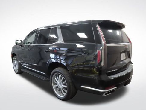 Certified 2023 Cadillac Escalade Premium Luxury Platinum image 3