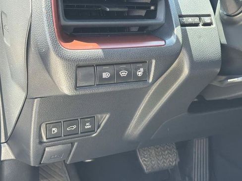 Used 2024 Toyota Prius Prime Premium FWD image 25