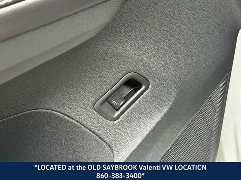 Certified 2025 Volkswagen Atlas Cross Sport SE w/ Black Wheel Package AWD/4WD image 37