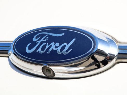 Used 2019 Ford Taurus SEL w/ Equipment Group 201A FWD image 13