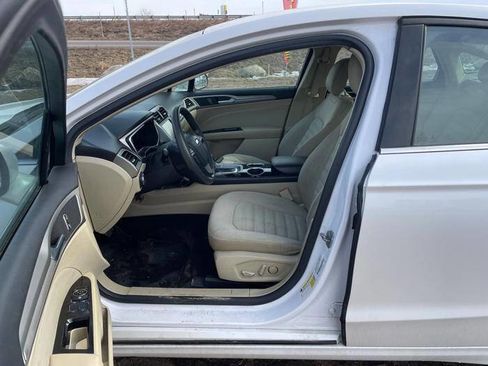 Used 2013 Ford Fusion SE image 21