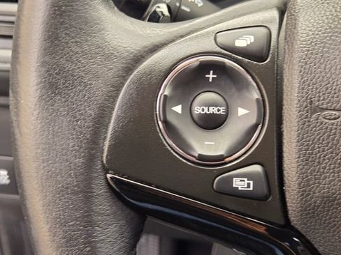 Used 2019 Honda HR-V Sport image 25