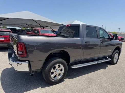Used 2026 RAM 2500 Big Horn AWD/4WD image 6