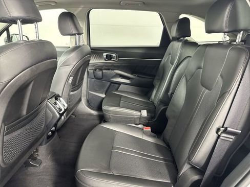 Used 2023 Kia Sorento SX AWD/4WD image 22