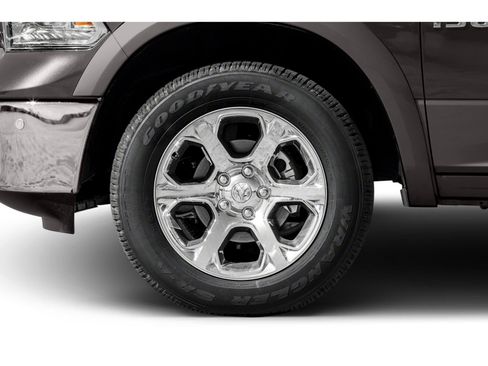 Used 2019 RAM 1500 Laramie w/ Convenience Group image 12