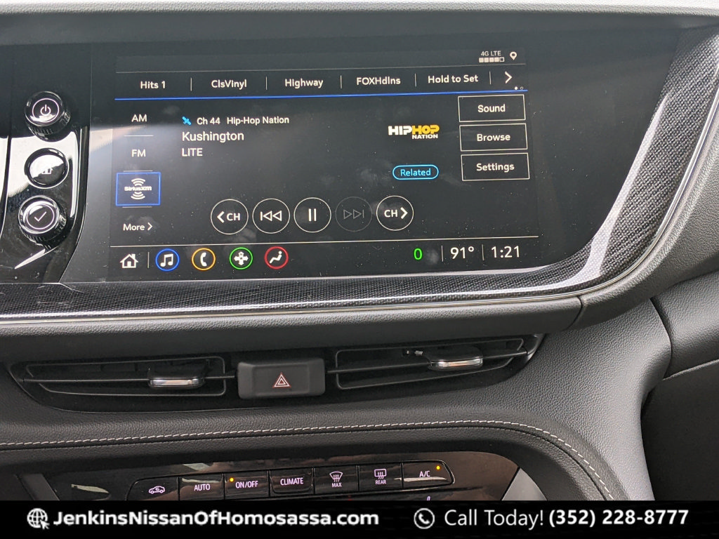 Used 2023 Buick Envision Preferred FWD image 34