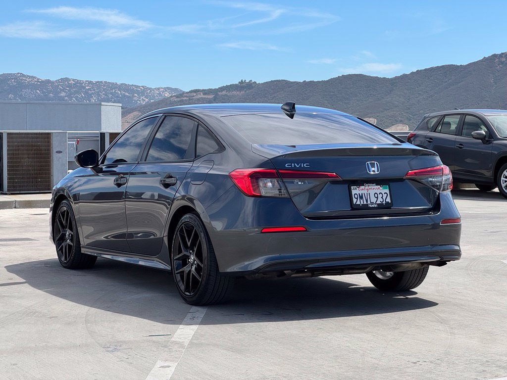 Used 2024 Honda Civic EX image 30